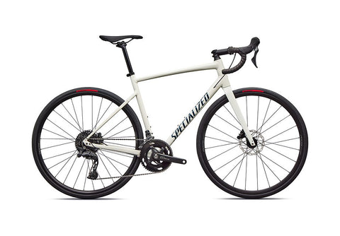 2026 Specialized Allez E5 Bike Dune White / Deep Lake 52