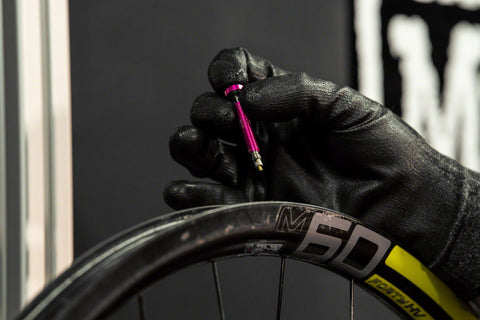 Muc-Off Tubeless Valve Kit: Pink fits Road and Mountain 60mm Pair